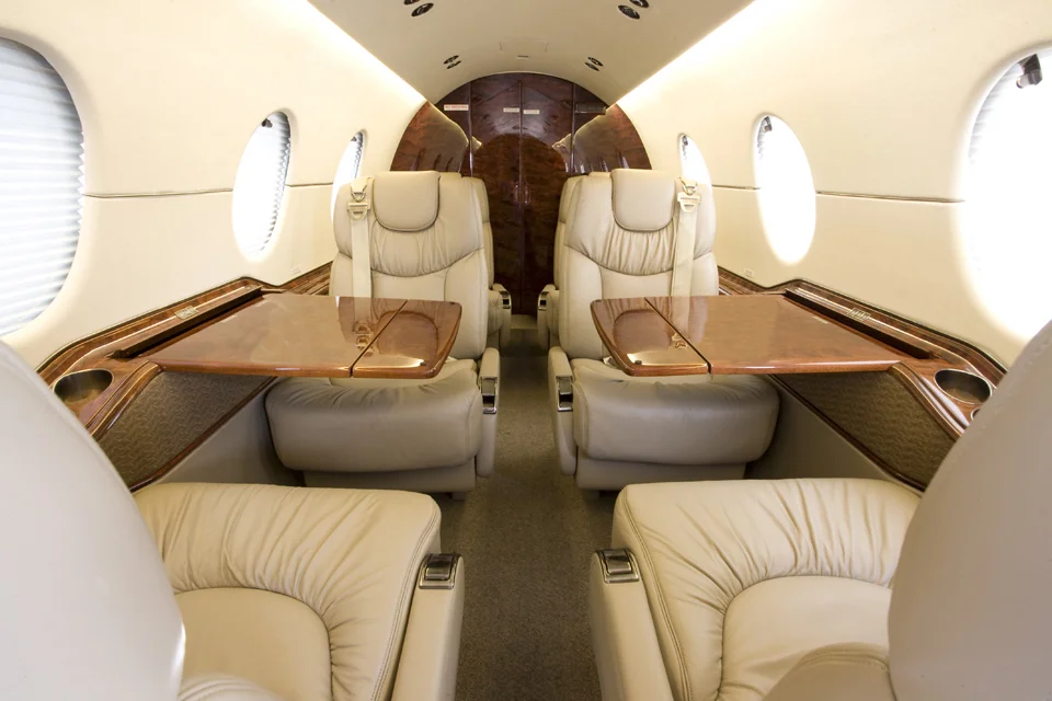 BEECHCRAFT HAWKER 400