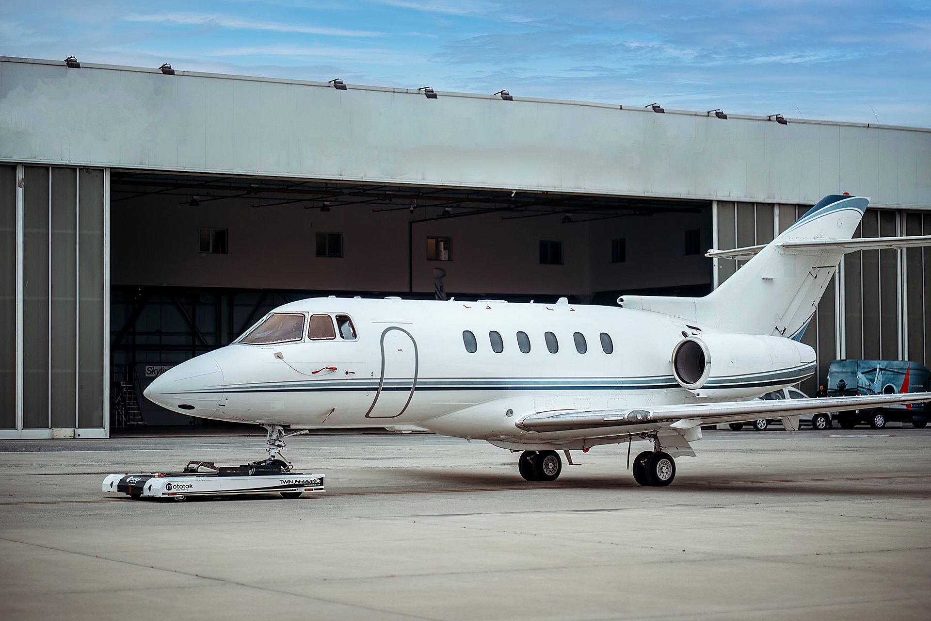 HAWKER 800XP